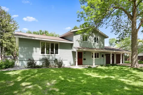912 3rd Avenue N Sauk Rapids MN 56379