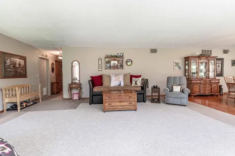 1043 Woodland Loop Fergus Falls MN 56537