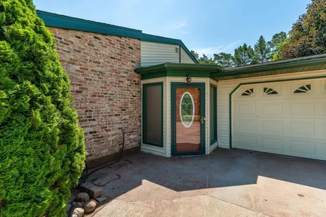 1043 Woodland Loop Fergus Falls MN 56537