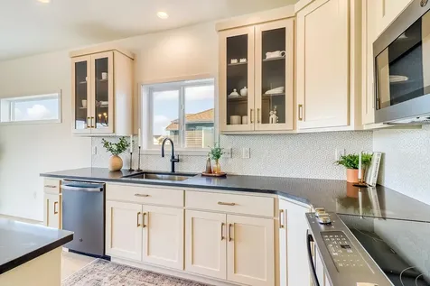 6800 32nd Street S Fargo ND 58104