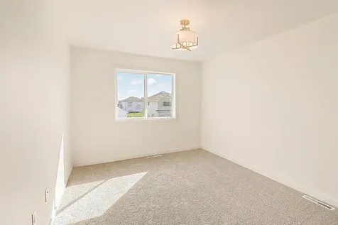6800 32nd Street S Fargo ND 58104
