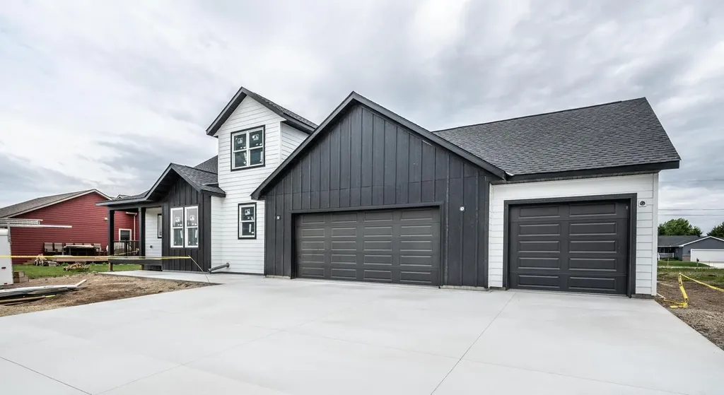 29190 Cynthia Path Randolph MN 55065