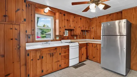 204 Noble Street Hinckley MN 55037