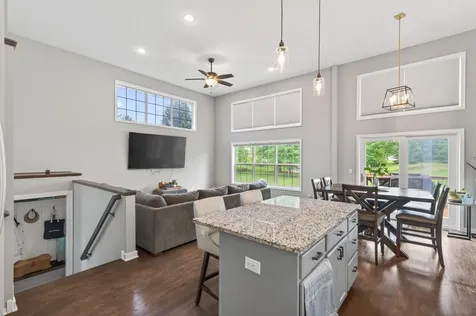 13776 Dorothy Drive Rogers MN 55374