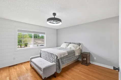 13776 Dorothy Drive Rogers MN 55374