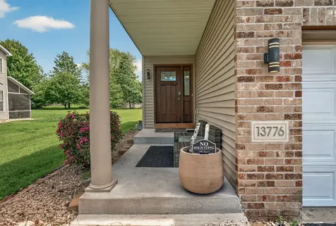 13776 Dorothy Drive Rogers MN 55374