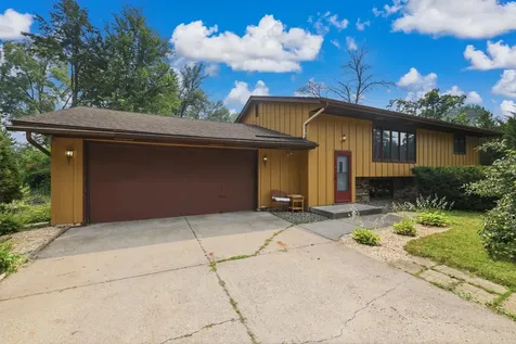 2028 Dotte Drive White Bear Lake MN 55110