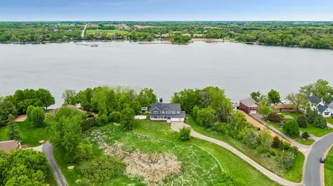 4704 S Lake Sarah Drive Independence MN 55359