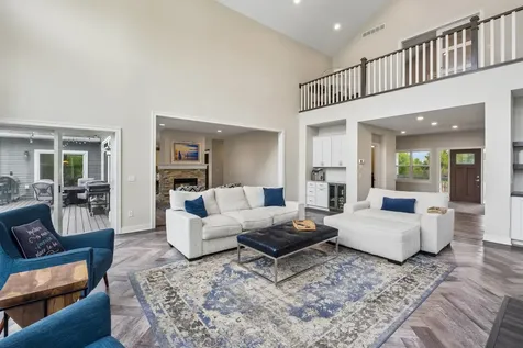 4704 S Lake Sarah Drive Independence MN 55359