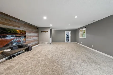 4704 S Lake Sarah Drive Independence MN 55359