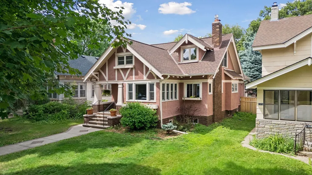 1377 Grand Avenue Saint Paul MN 55105