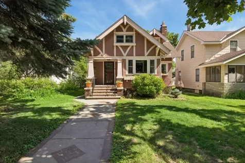1377 Grand Avenue Saint Paul MN 55105