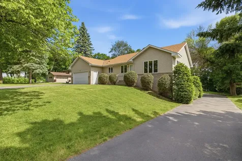 836 Southview Street SE Watertown MN 55388