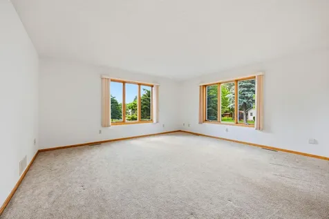 836 Southview Street SE Watertown MN 55388