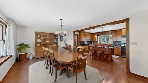 8405 50th Street SE Eyota MN 55934