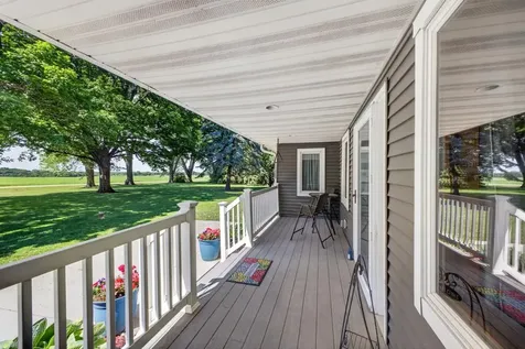 8405 50th Street SE Eyota MN 55934