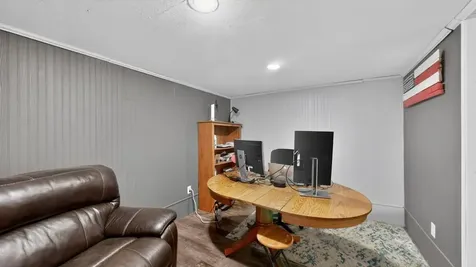8405 50th Street SE Eyota MN 55934