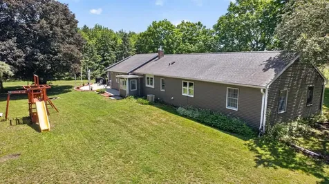 8405 50th Street SE Eyota MN 55934