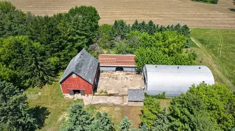 8405 50th Street SE Eyota MN 55934