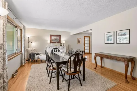 10643 Vessey Road Bloomington MN 55437