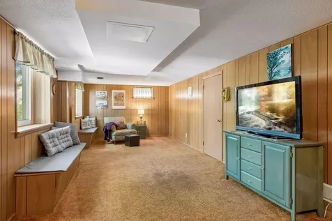 10643 Vessey Road Bloomington MN 55437