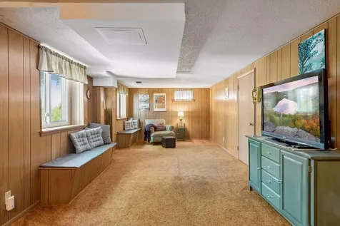 10643 Vessey Road Bloomington MN 55437