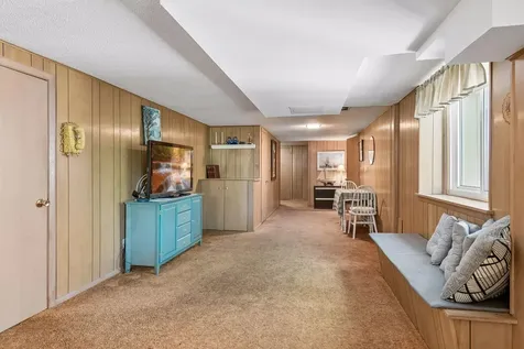10643 Vessey Road Bloomington MN 55437