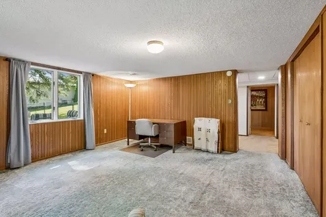 10643 Vessey Road Bloomington MN 55437