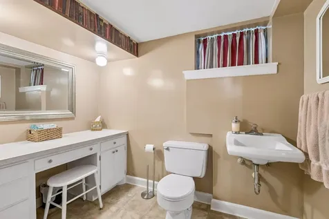 10643 Vessey Road Bloomington MN 55437