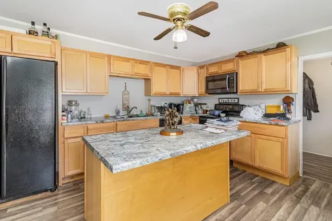 656 2nd Street N Bayport MN 55003