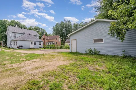 656 2nd Street N Bayport MN 55003