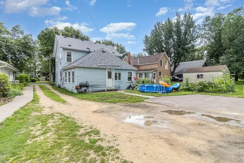 656 2nd Street N Bayport MN 55003