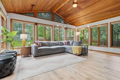 2400 Cavell Avenue N Golden Valley MN 55427
