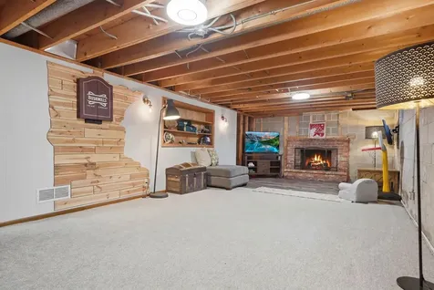 2400 Cavell Avenue N Golden Valley MN 55427