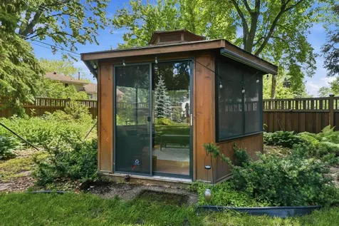 2400 Cavell Avenue N Golden Valley MN 55427