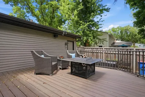 2400 Cavell Avenue N Golden Valley MN 55427
