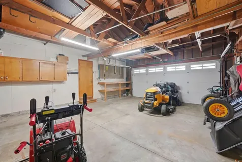 2400 Cavell Avenue N Golden Valley MN 55427