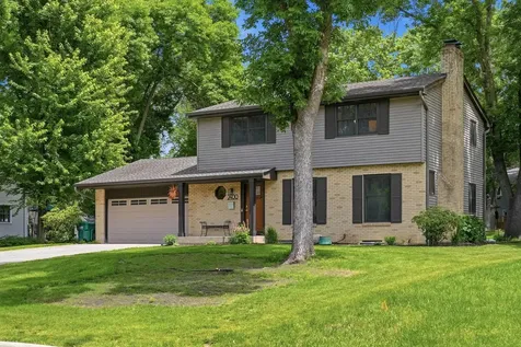 2400 Cavell Avenue N Golden Valley MN 55427