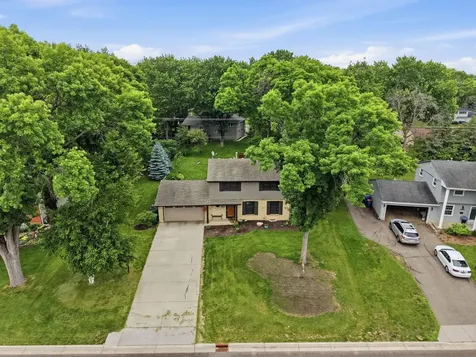 2400 Cavell Avenue N Golden Valley MN 55427