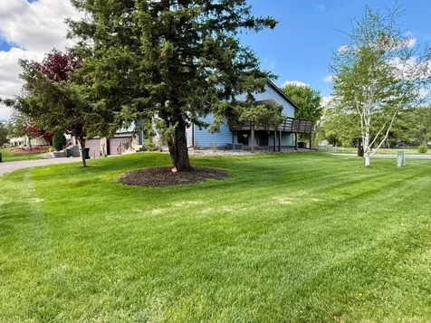 1014 122nd Avenue NE Blaine MN 55434