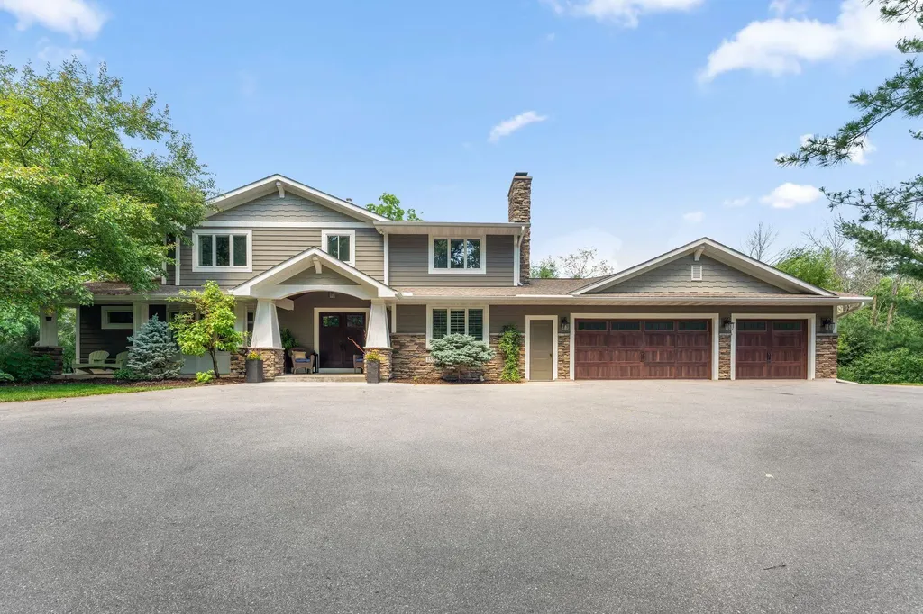1555 Smith Avenue S West Saint Paul MN 55118