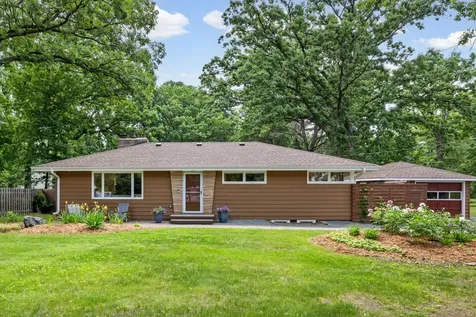 350 Arcwood Road Mahtomedi MN 55115