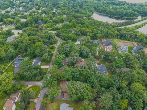 350 Arcwood Road Mahtomedi MN 55115