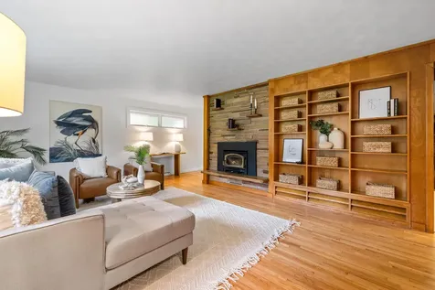 350 Arcwood Road Mahtomedi MN 55115