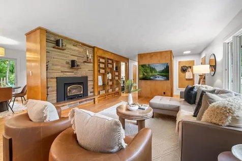 350 Arcwood Road Mahtomedi MN 55115
