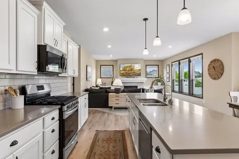 20164 Harvest Drive Lakeville MN 55044