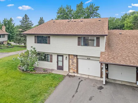 792 Tanglewood Drive Shoreview MN 55126