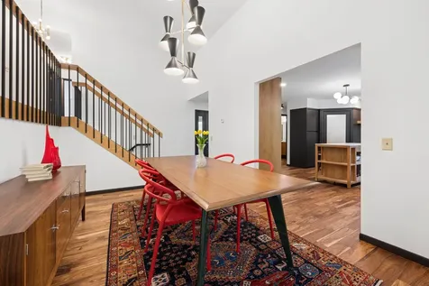 1940 Hunter Lane Mendota Heights MN 55118