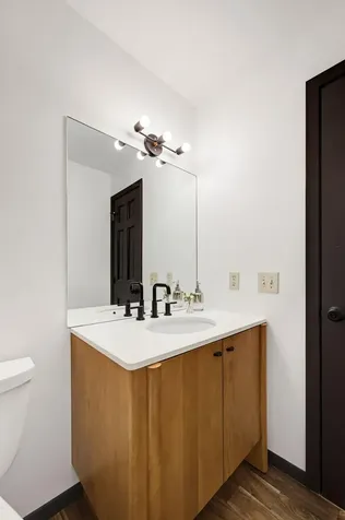 1940 Hunter Lane Mendota Heights MN 55118