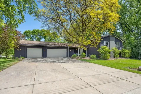 1940 Hunter Lane Mendota Heights MN 55118